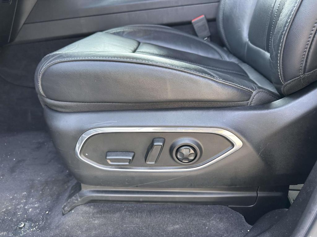 used 2022 Jeep Wagoneer car, priced at $41,470