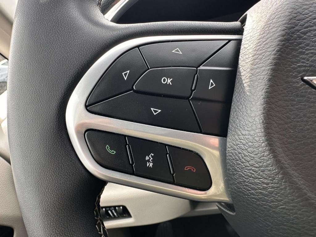 used 2023 Chrysler Pacifica car, priced at $25,416