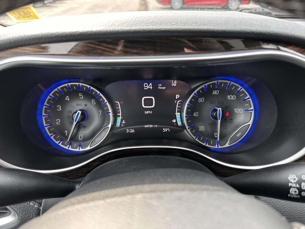 used 2023 Chrysler Pacifica car, priced at $25,416