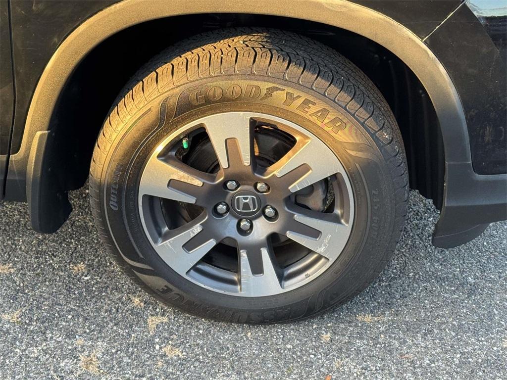 used 2018 Honda Ridgeline car, priced at $26,190