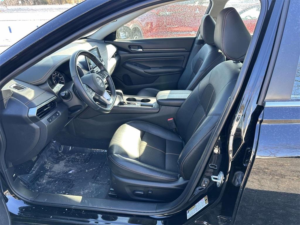 used 2022 Nissan Altima car, priced at $17,000
