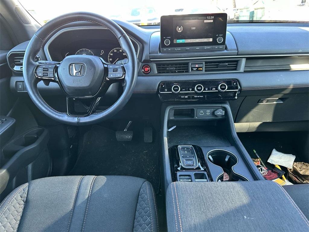 used 2023 Honda Pilot car, priced at $32,986