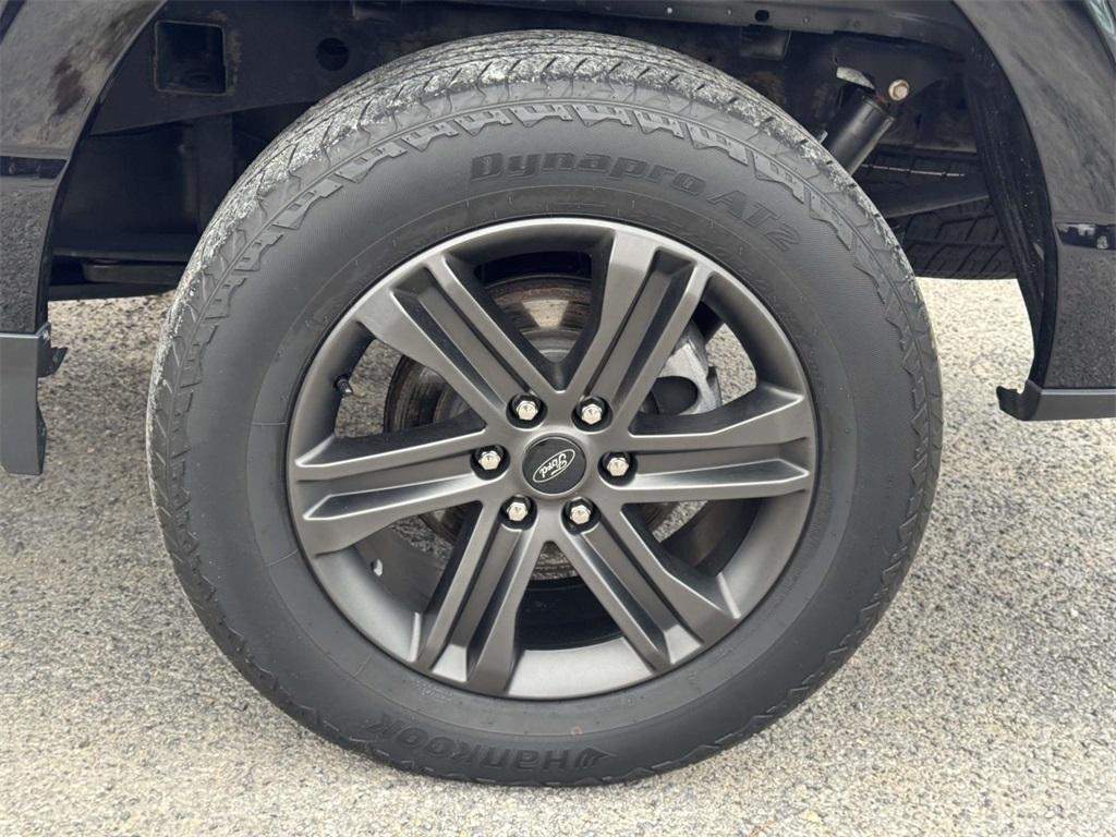 used 2022 Ford F-150 car, priced at $40,892