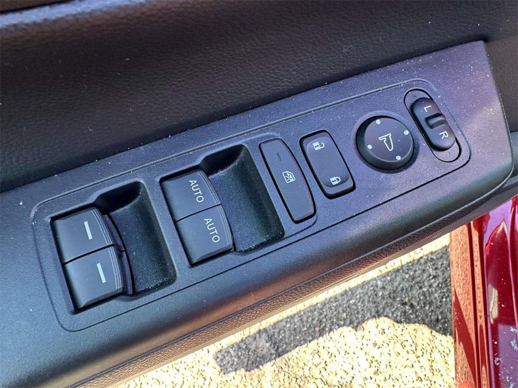 used 2023 Honda CR-V Hybrid car, priced at $28,986