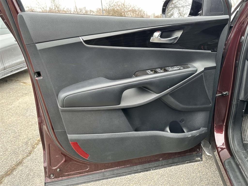 used 2019 Kia Sorento car, priced at $11,995