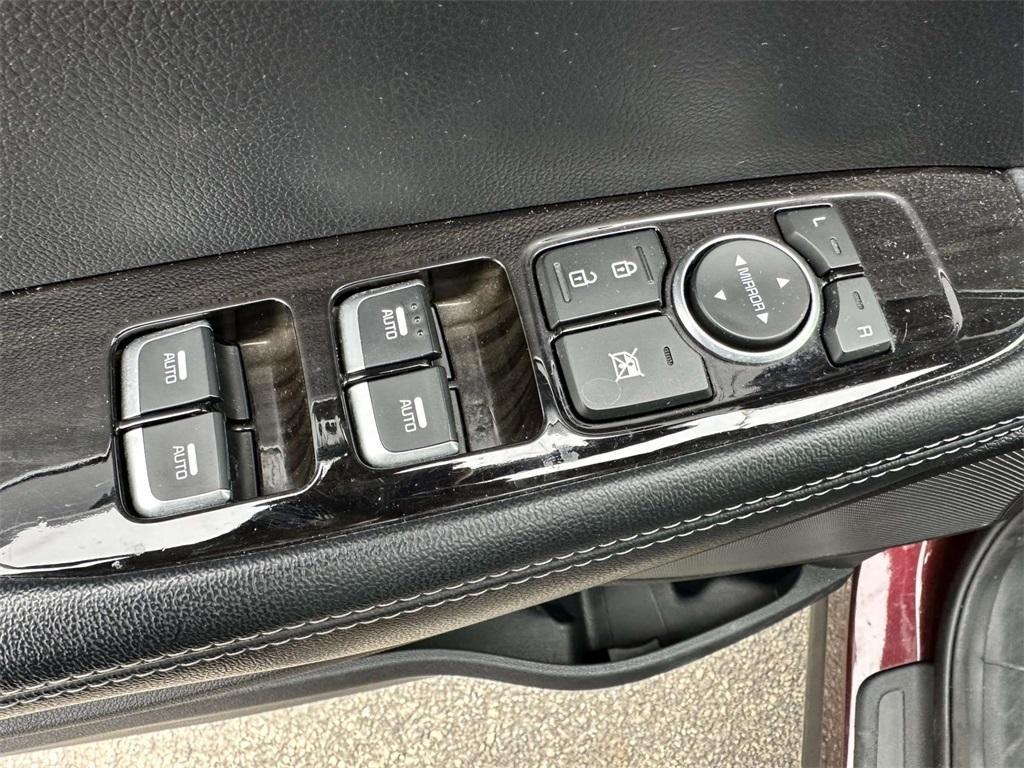 used 2019 Kia Sorento car, priced at $11,995