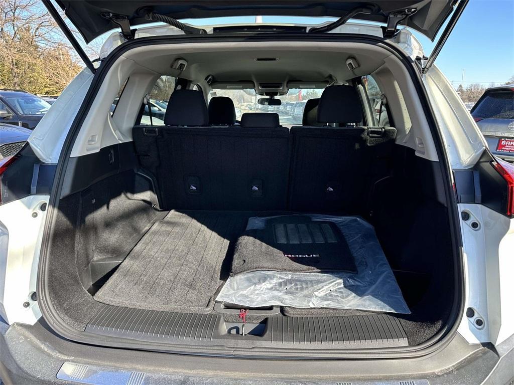 used 2021 Nissan Rogue car, priced at $18,300