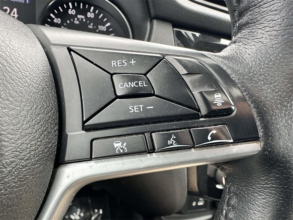 used 2018 Nissan Rogue car, priced at $14,986