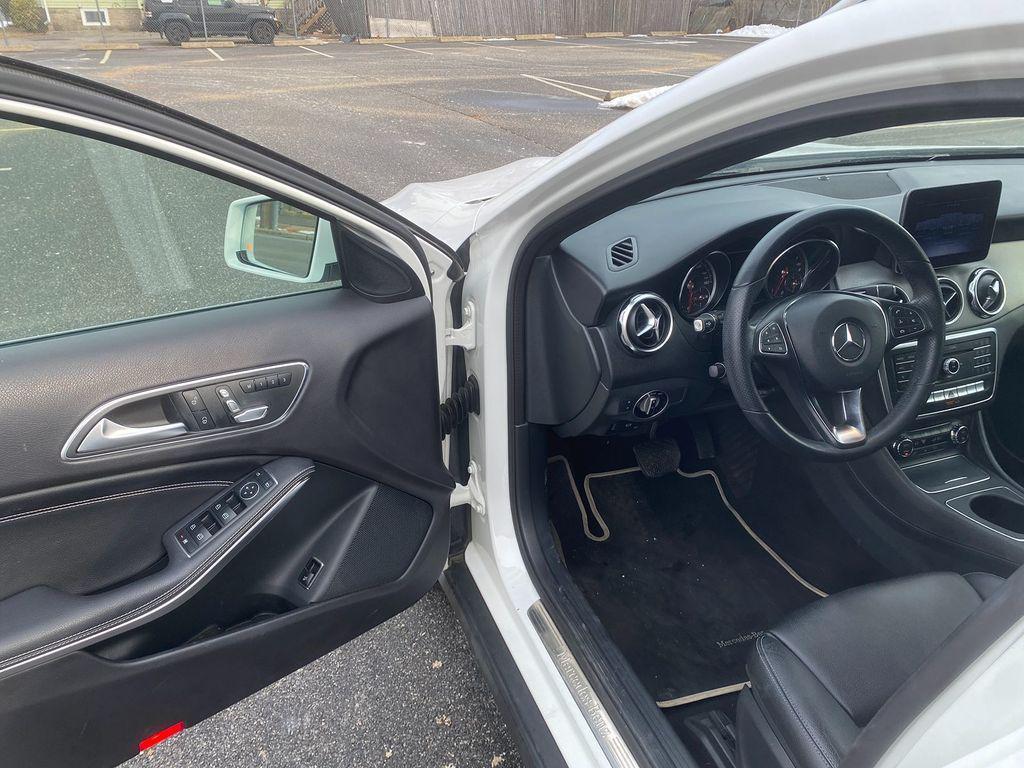 used 2020 Mercedes-Benz GLA 250 car, priced at $17,193