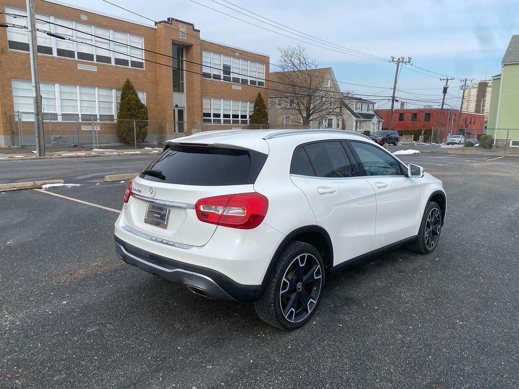 used 2020 Mercedes-Benz GLA 250 car, priced at $17,193