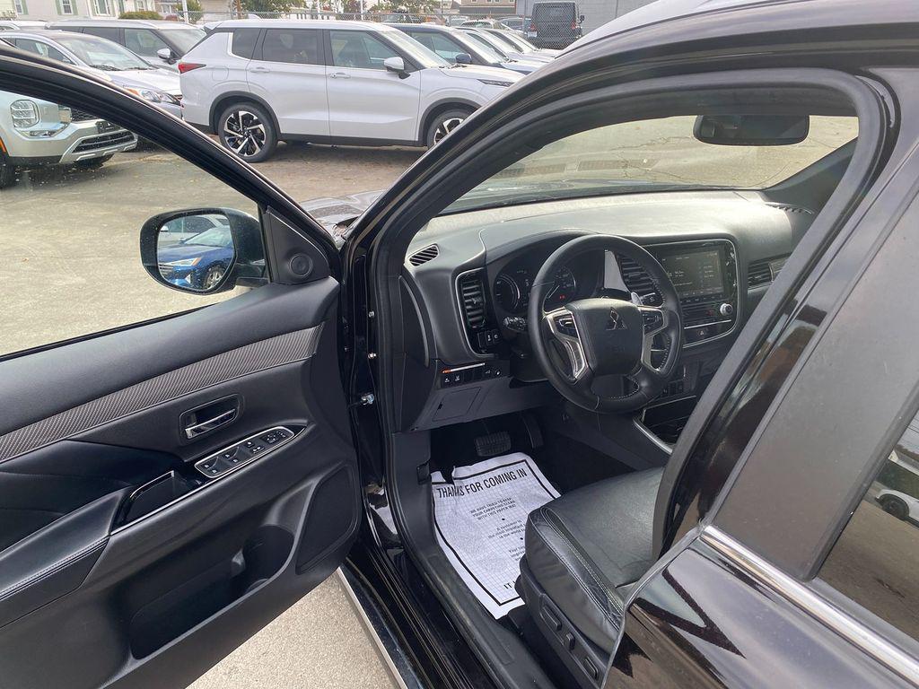 used 2020 Mitsubishi Outlander PHEV car, priced at $15,895