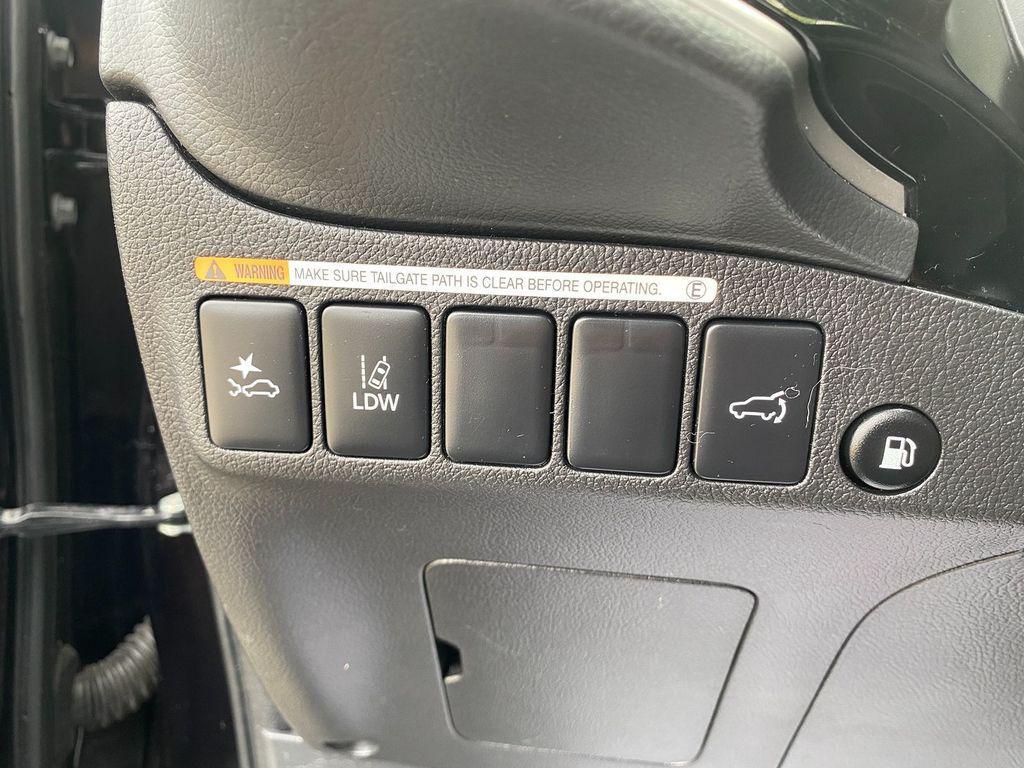 used 2020 Mitsubishi Outlander PHEV car, priced at $15,895