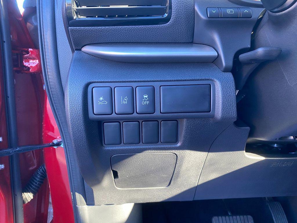 new 2026 Mitsubishi Eclipse Cross car, priced at $34,276