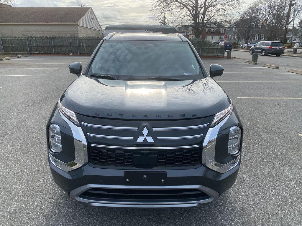 new 2026 Mitsubishi Outlander car, priced at $42,878