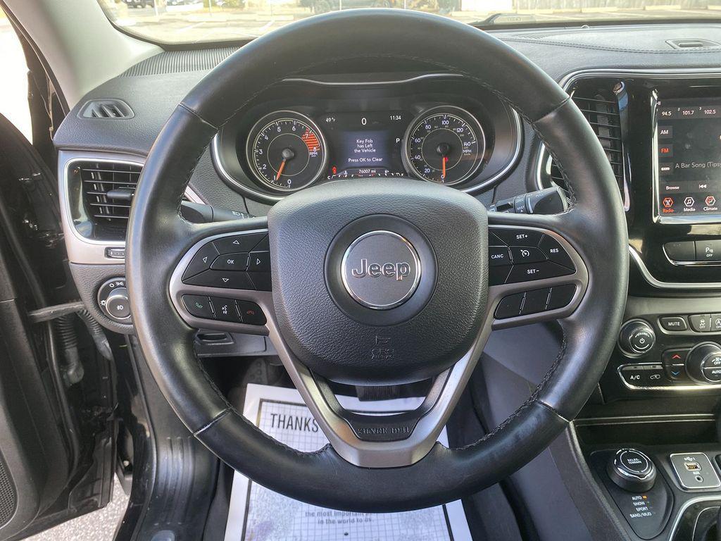 used 2019 Jeep Cherokee car, priced at $17,238