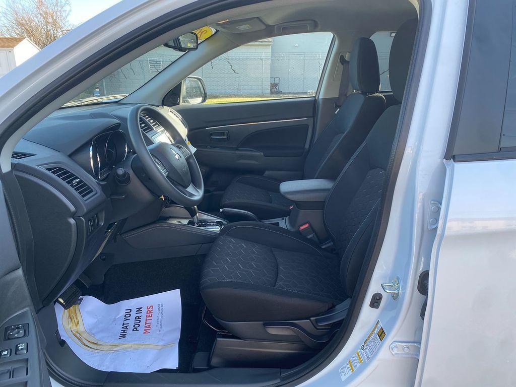 new 2025 Mitsubishi Outlander Sport car, priced at $29,438