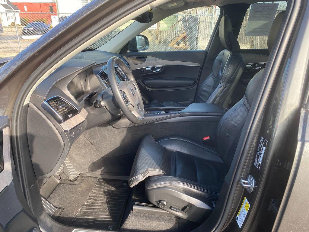 used 2022 Volvo XC90 car, priced at $29,988