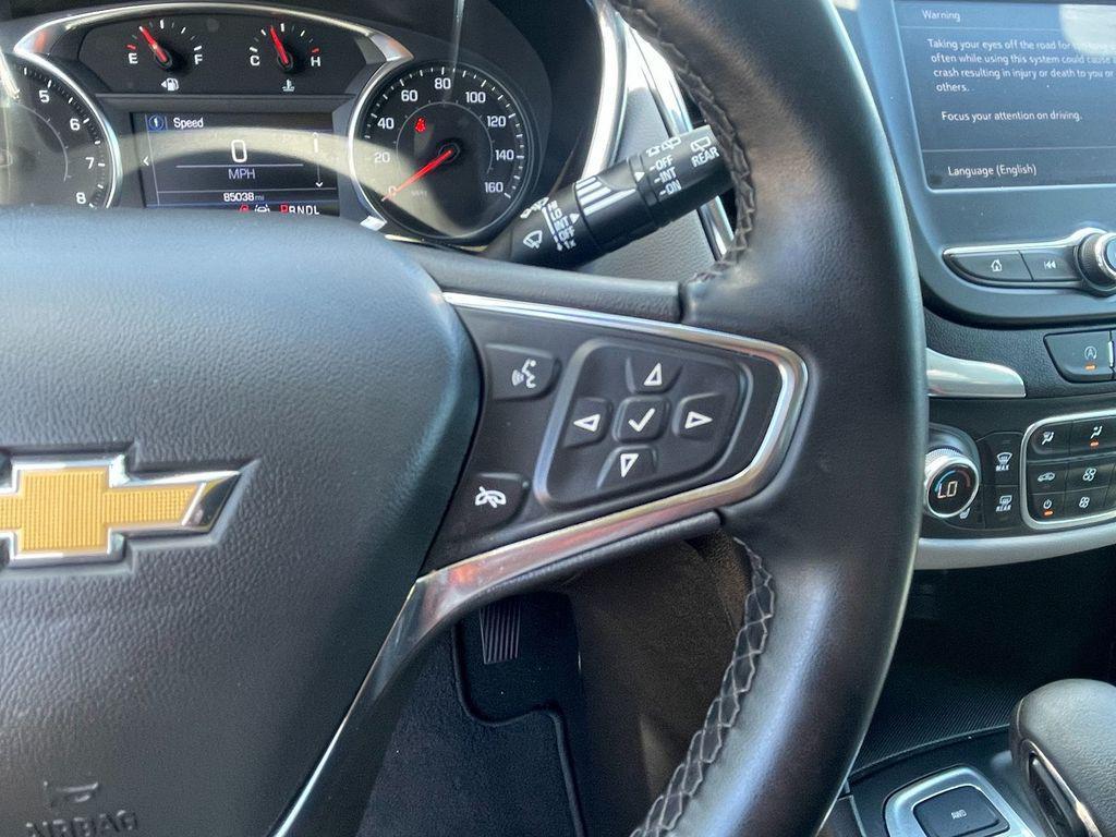 used 2023 Chevrolet Equinox car, priced at $19,395