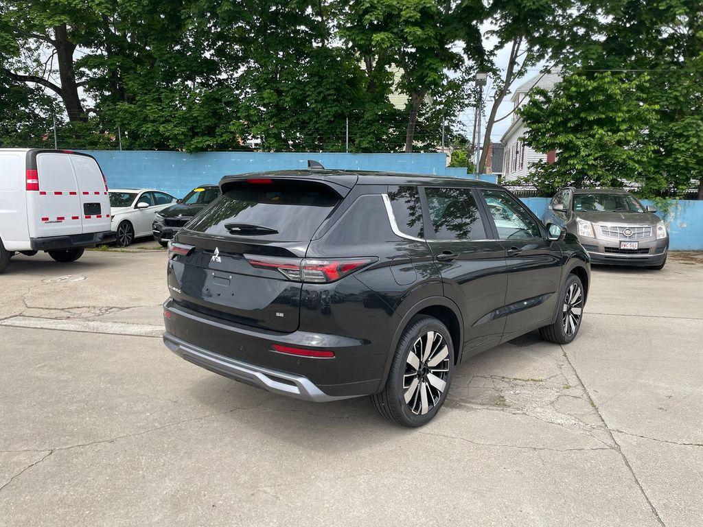 new 2026 Mitsubishi Outlander car, priced at $35,592