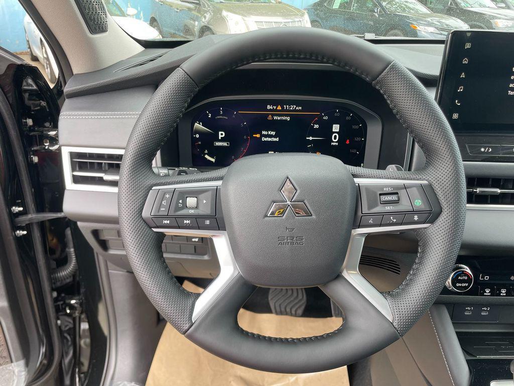 new 2026 Mitsubishi Outlander car, priced at $35,592