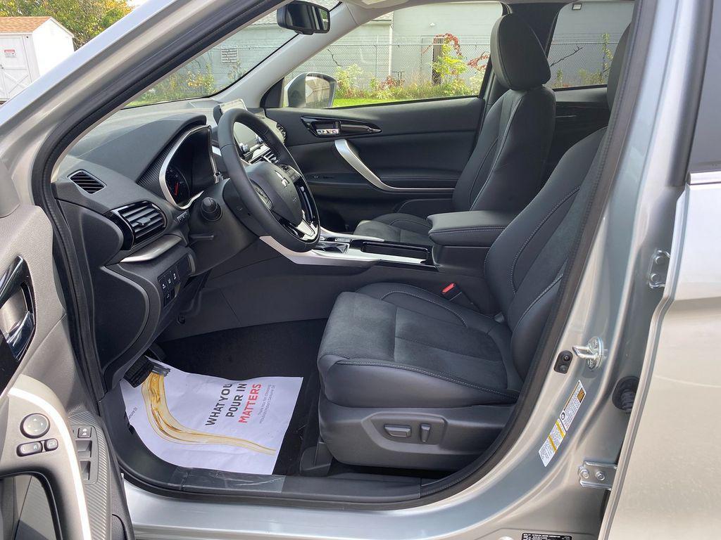 new 2026 Mitsubishi Eclipse Cross car, priced at $34,106