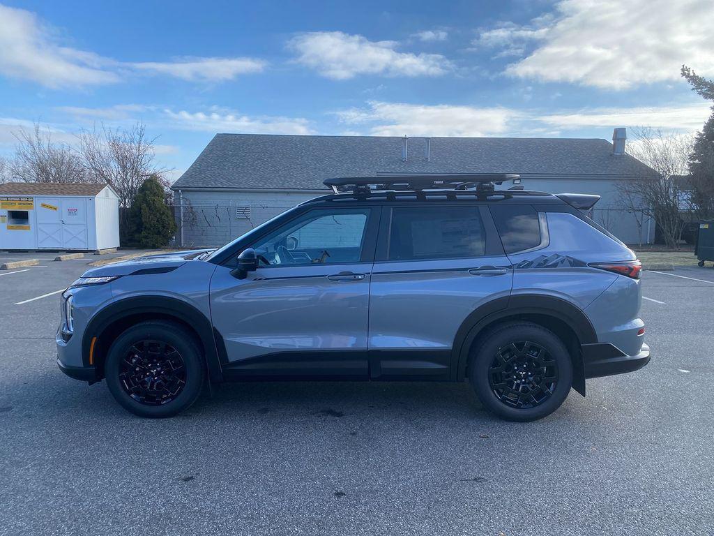 new 2026 Mitsubishi Outlander car, priced at $45,243