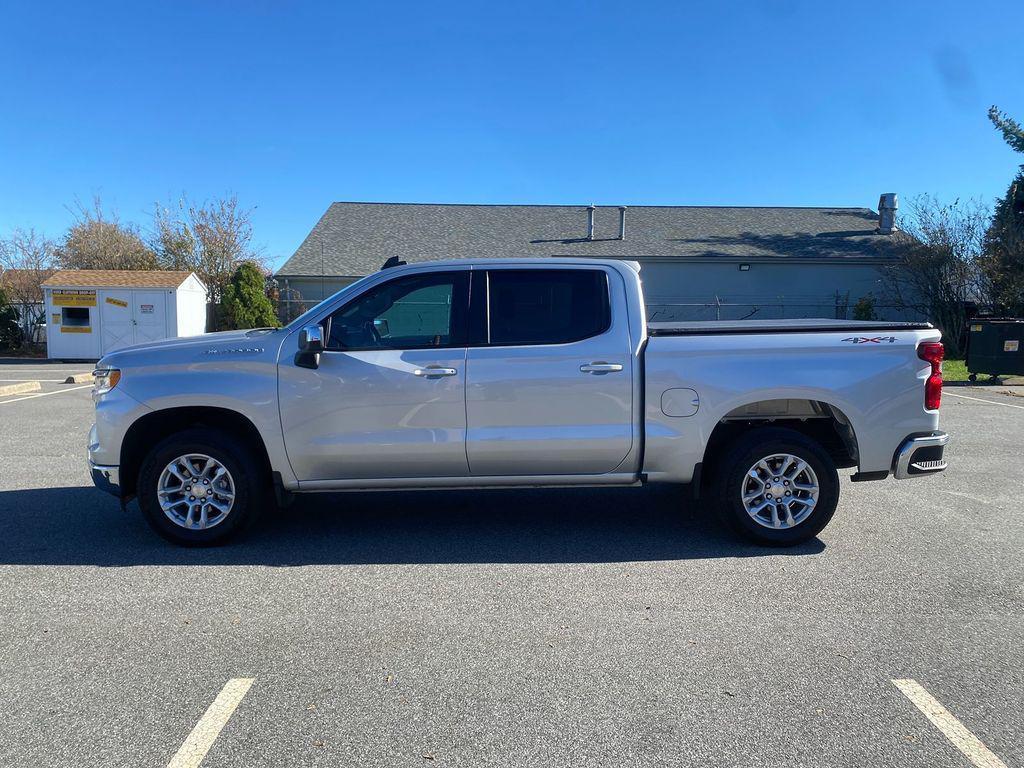 used 2022 Chevrolet Silverado 1500 car, priced at $34,325