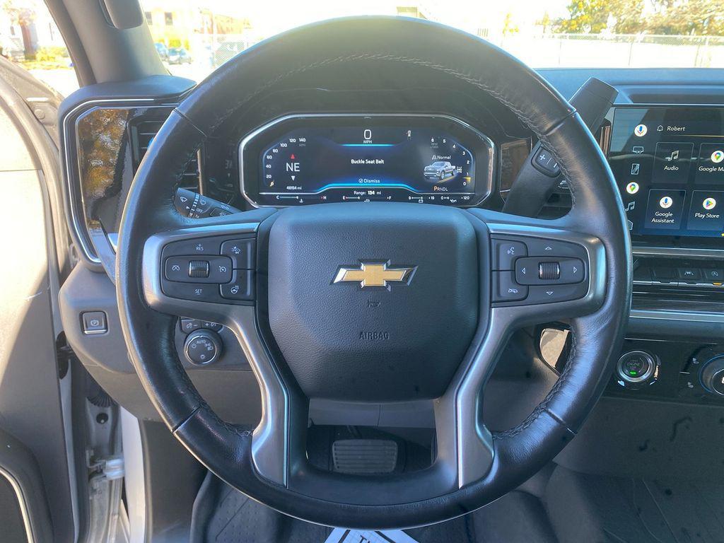 used 2022 Chevrolet Silverado 1500 car, priced at $34,325
