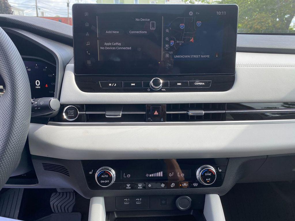 new 2025 Mitsubishi Outlander car, priced at $40,068