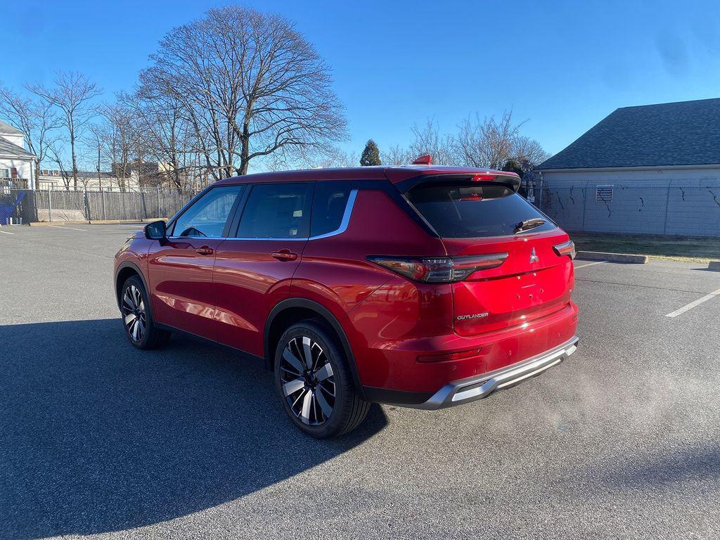 new 2026 Mitsubishi Outlander car, priced at $39,693