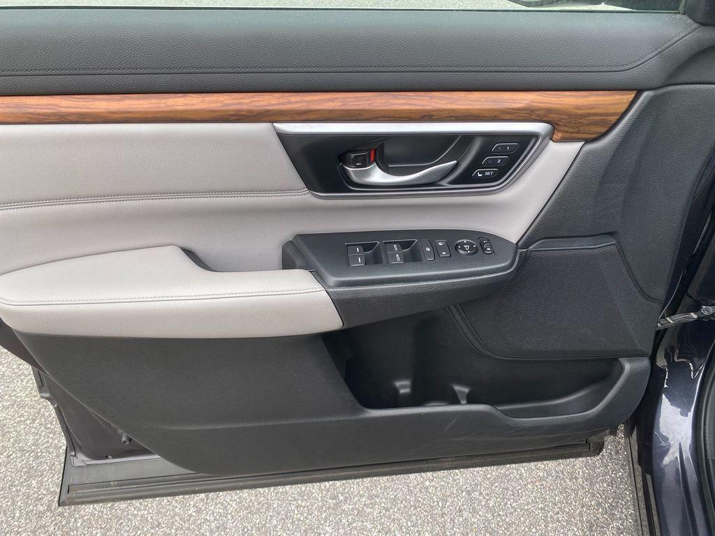 used 2017 Honda CR-V car, priced at $21,988