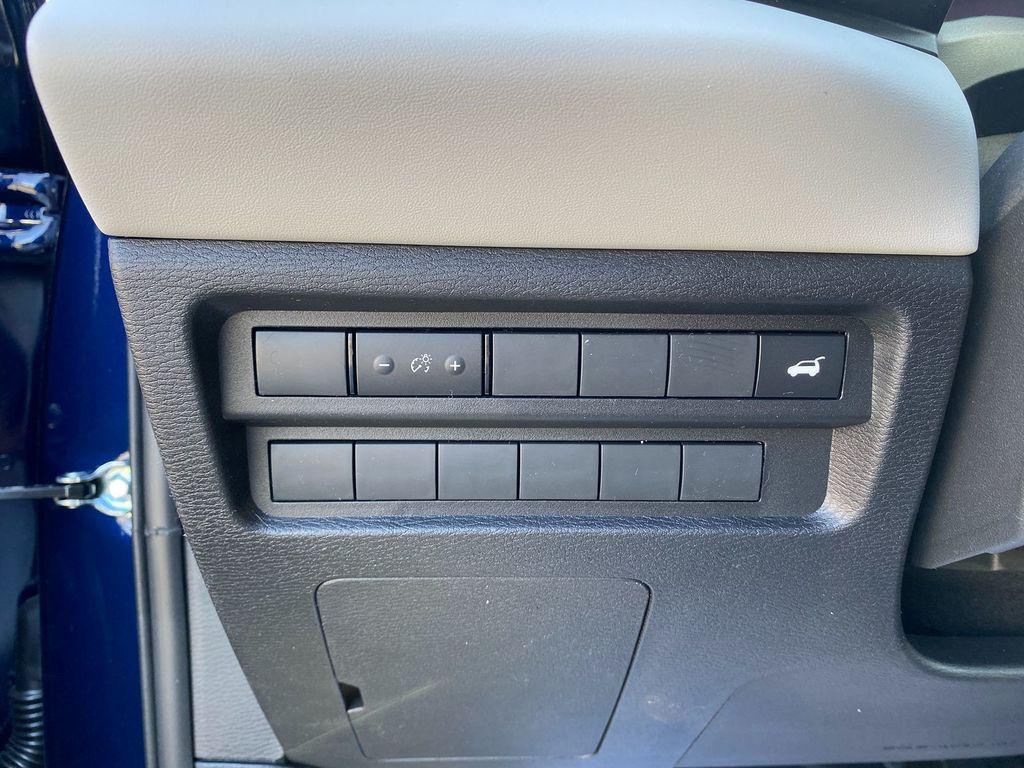 new 2025 Mitsubishi Outlander car, priced at $39,473