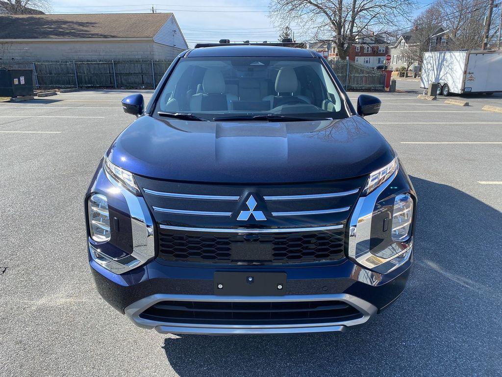 new 2025 Mitsubishi Outlander car, priced at $39,473