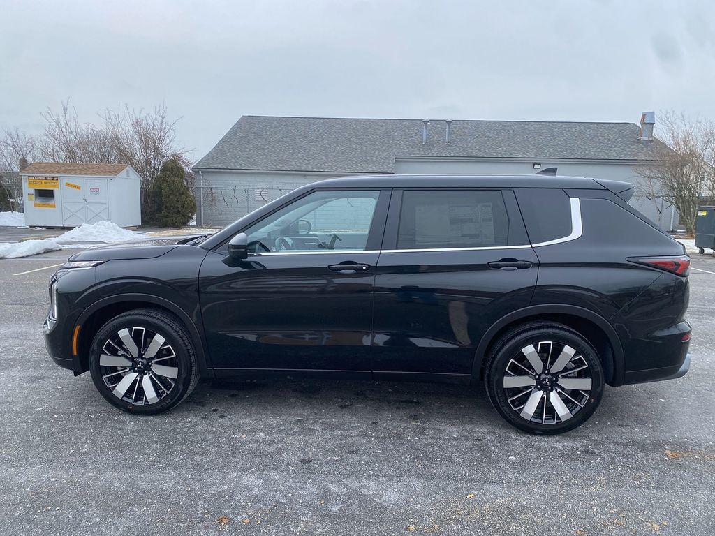 new 2026 Mitsubishi Outlander car, priced at $39,848