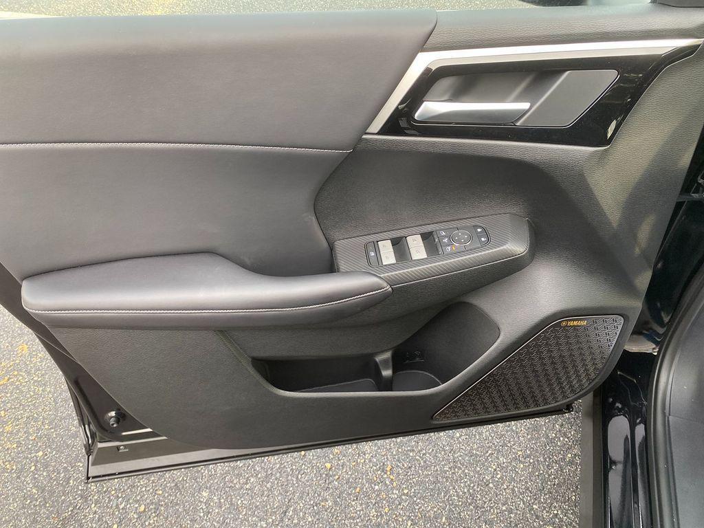 new 2026 Mitsubishi Outlander car, priced at $42,558