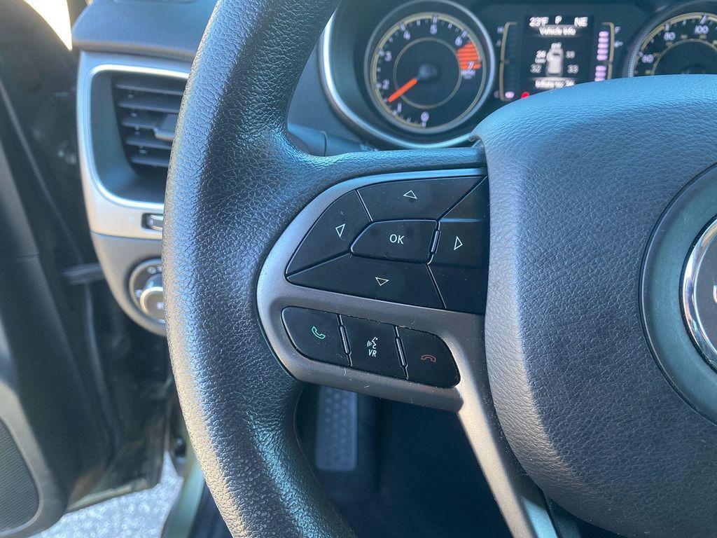 used 2019 Jeep Cherokee car, priced at $14,995