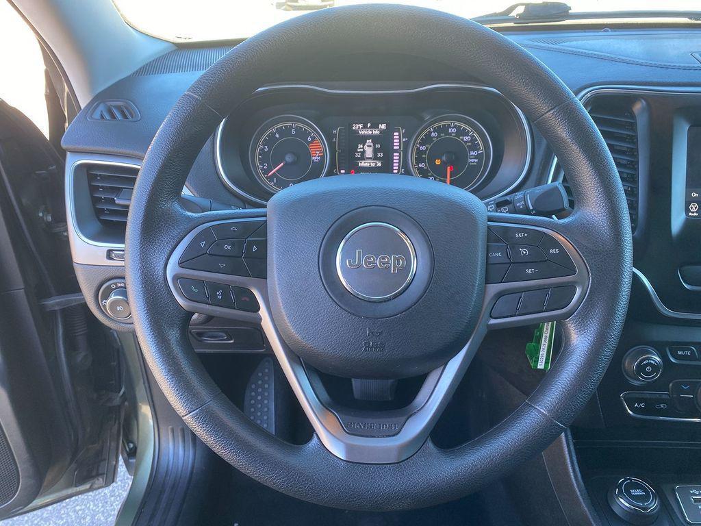 used 2019 Jeep Cherokee car, priced at $14,995