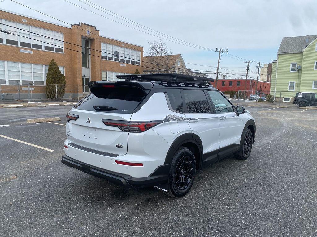 new 2026 Mitsubishi Outlander car, priced at $45,558