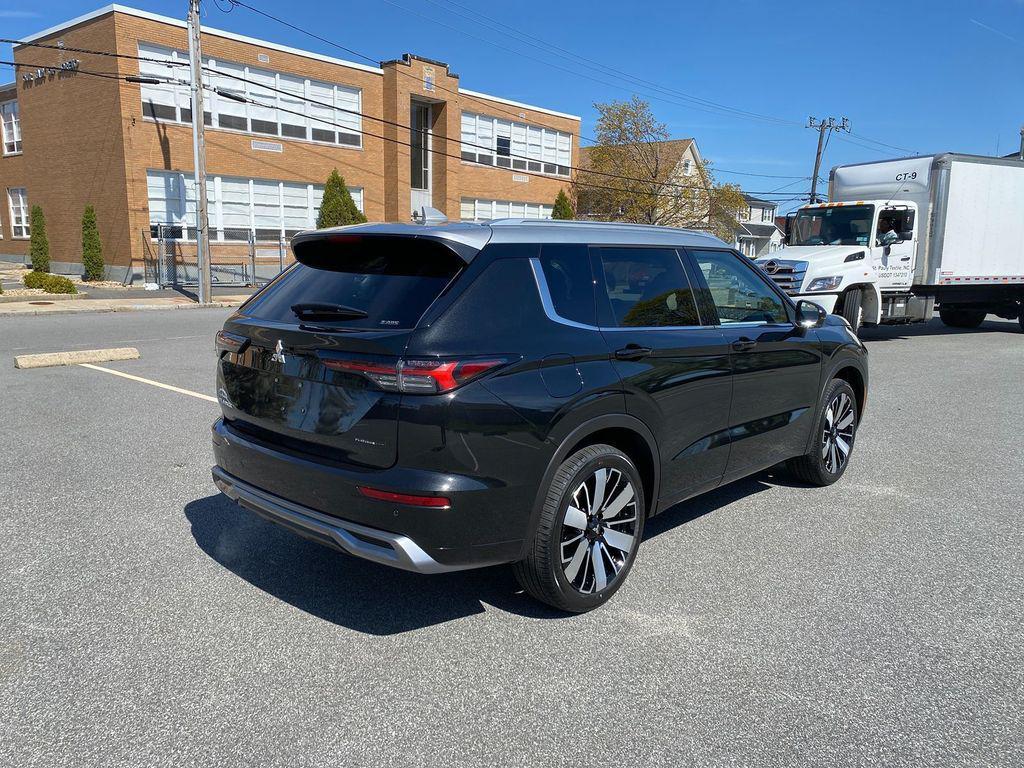 new 2025 Mitsubishi Outlander car, priced at $44,763