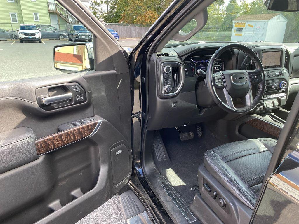 used 2019 GMC Sierra 1500 car, priced at $31,995