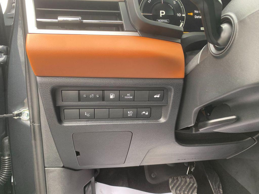 new 2025 Mitsubishi Outlander PHEV car, priced at $51,698