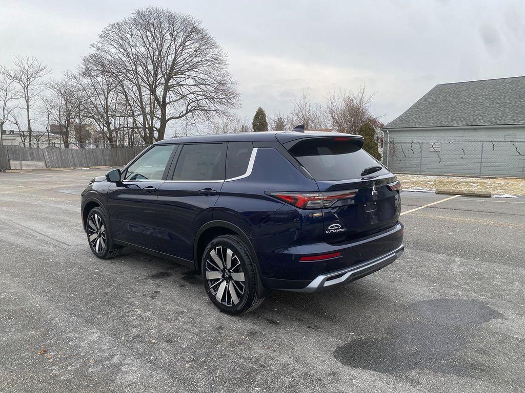 new 2026 Mitsubishi Outlander car, priced at $39,723
