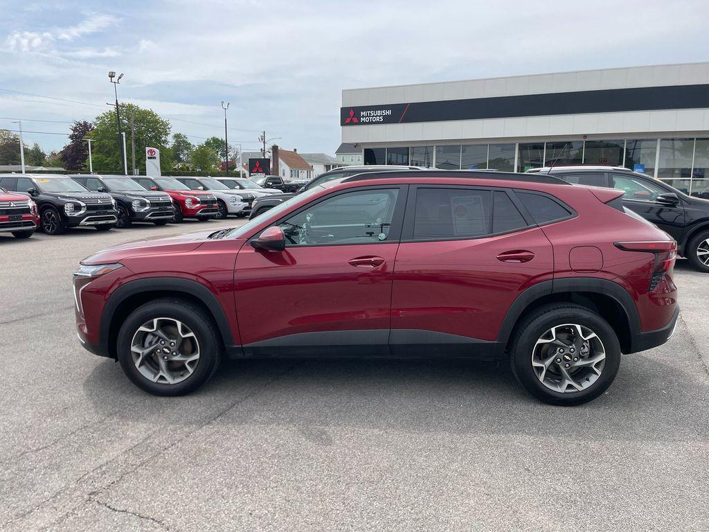 used 2025 Chevrolet Trax car, priced at $19,992