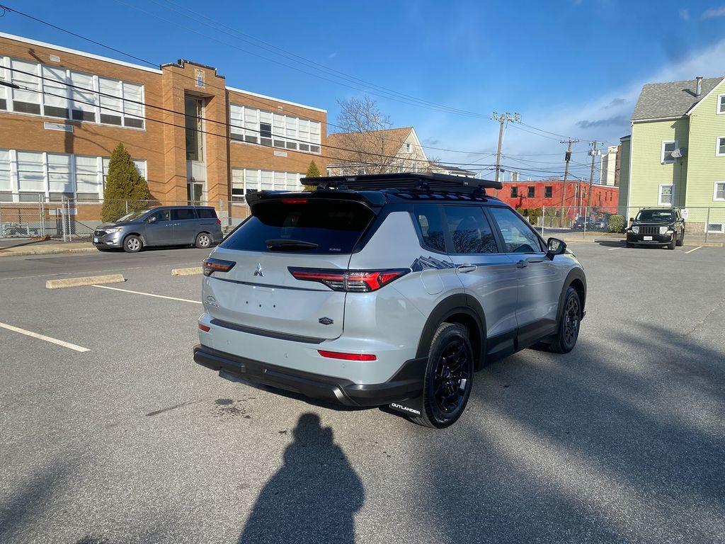 new 2026 Mitsubishi Outlander car, priced at $45,243