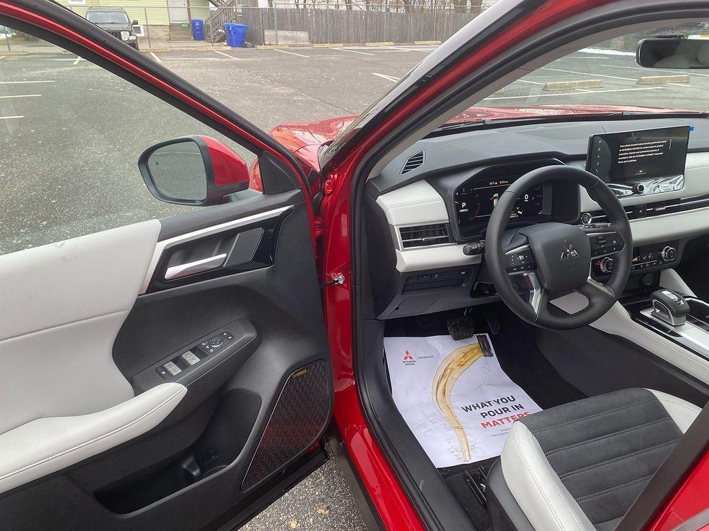 new 2026 Mitsubishi Outlander car, priced at $41,093