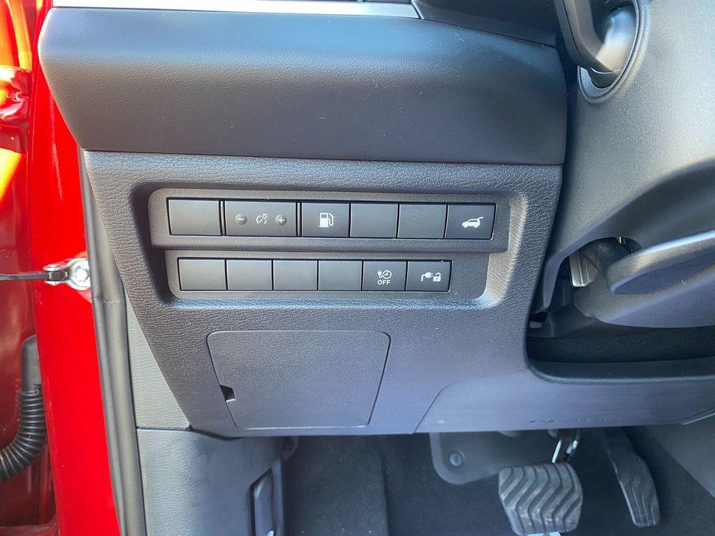 new 2025 Mitsubishi Outlander PHEV car, priced at $48,093