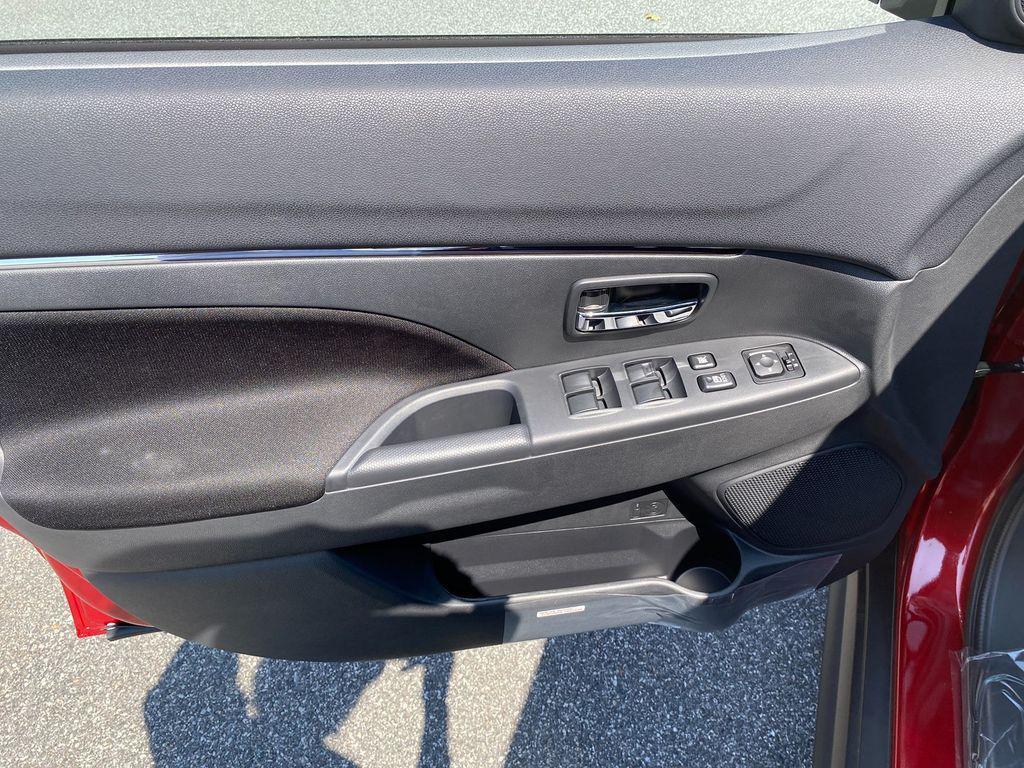 new 2025 Mitsubishi Outlander Sport car, priced at $29,238