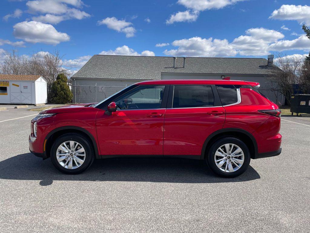 new 2026 Mitsubishi Outlander car, priced at $28,535