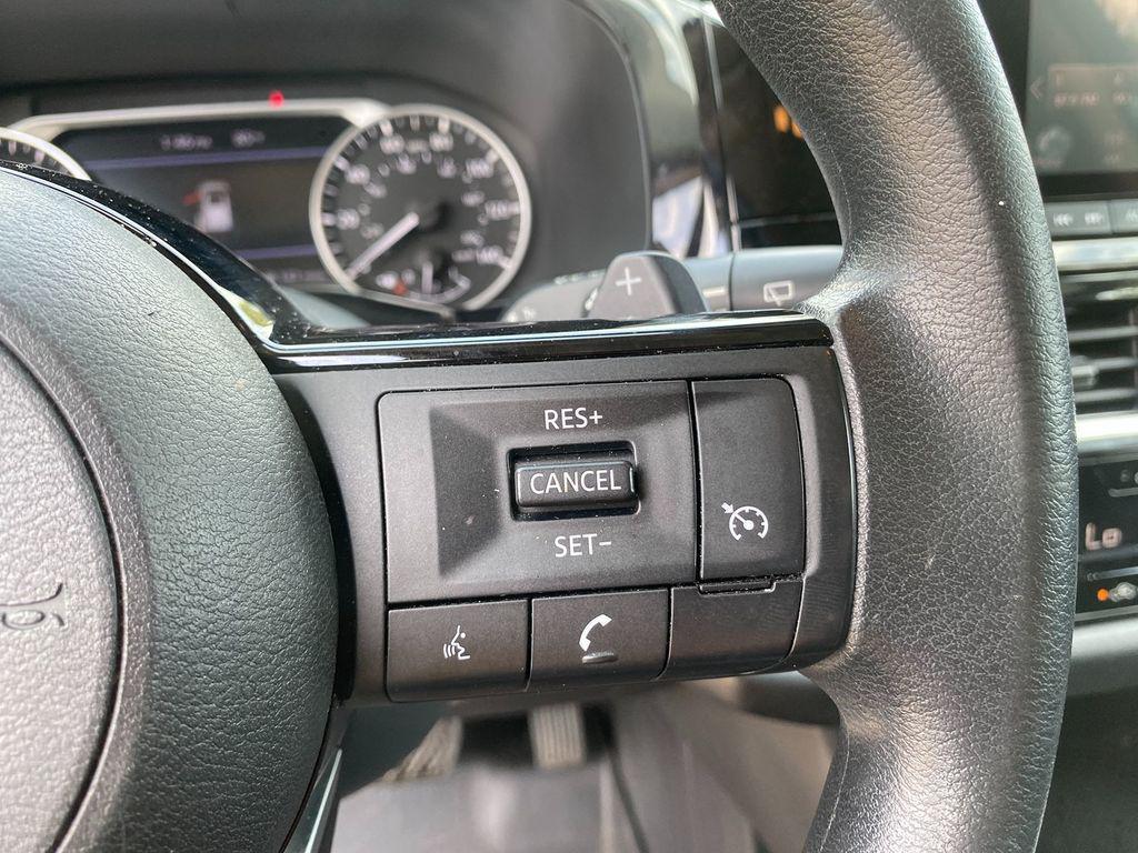 used 2022 Nissan Pathfinder car, priced at $24,995