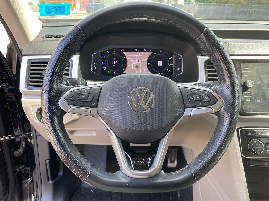 used 2022 Volkswagen Atlas car, priced at $32,995